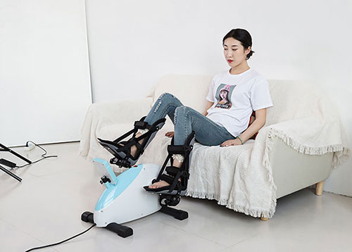 智能下肢康復(fù)機(jī)